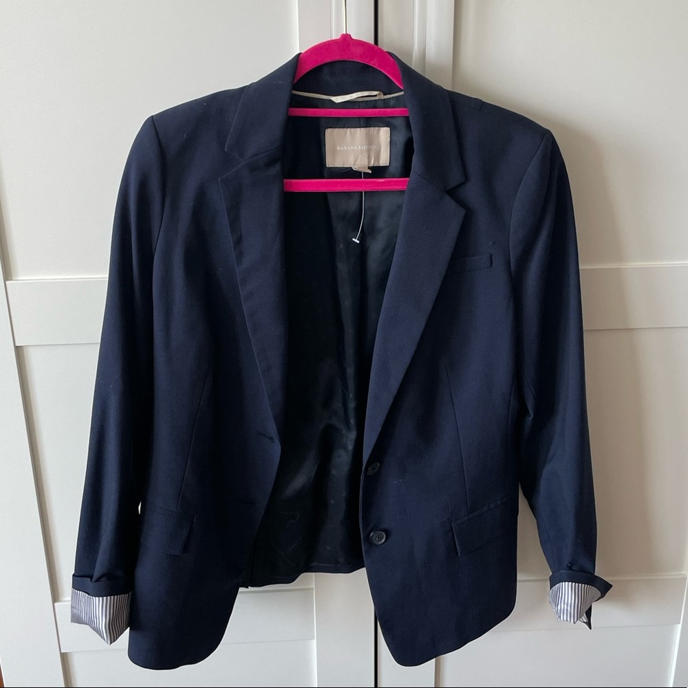 Navy Banana Republic Blazer